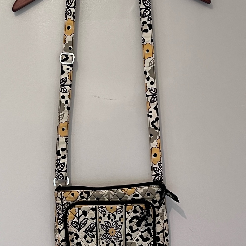 Vera Bradley Yellow & Black Bohemian Crossbody Bag 💛🖤 - Picture 4 of 14